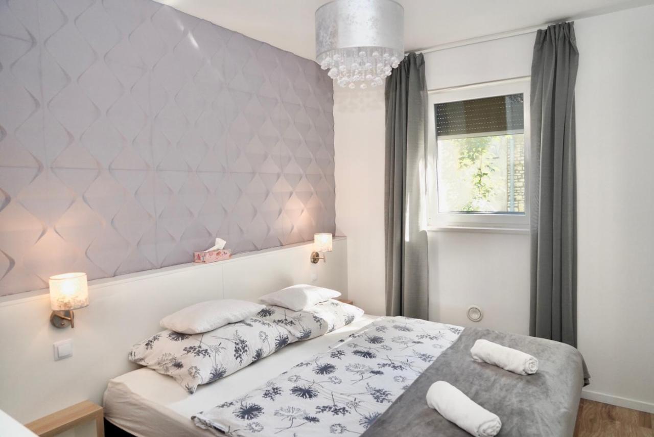 Golden Relax Apartments Balatonfured Exterior photo