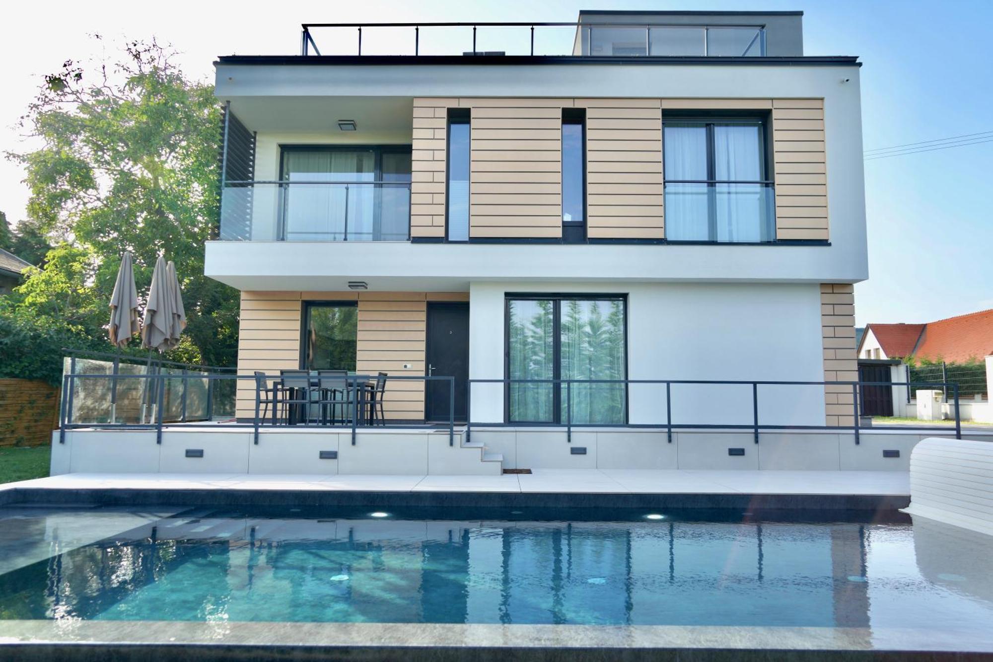 Golden Relax Apartments Balatonfured Exterior photo